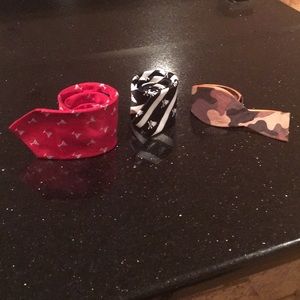 (3) Men’s Tie Misc Themed Pattern Bundle